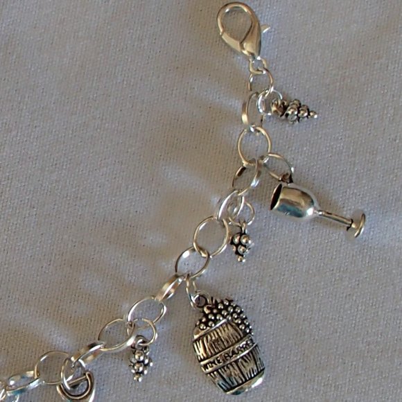 Wine Tasting Theme Charm Bracelet Handcrafted + Oraganza Roses Gift Bag - Picture 5 of 7